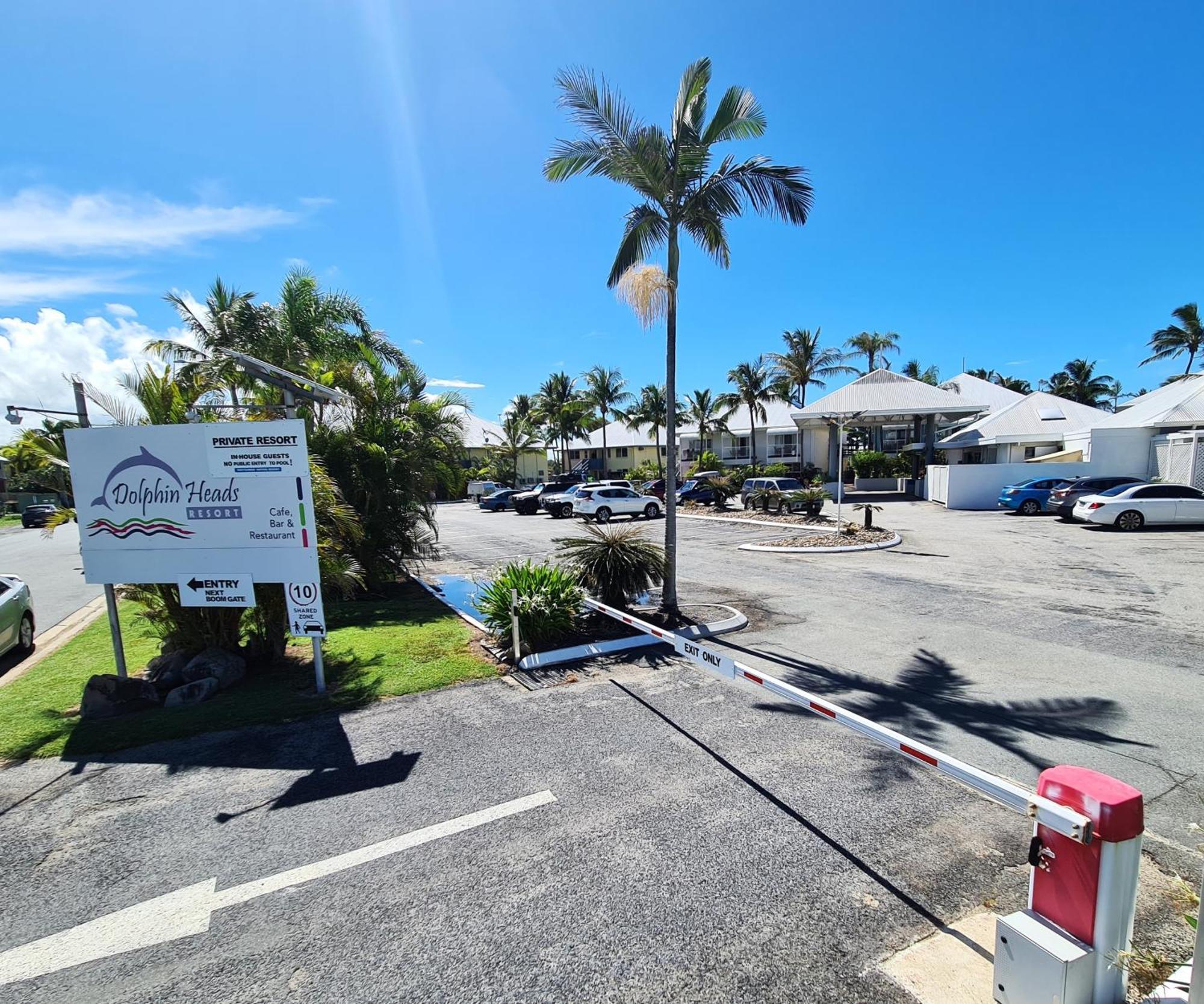 Dolphin Heads - Resort Unit - Absolute Beachfront! - Whitsunday Getaway! 매카이 외부 사진